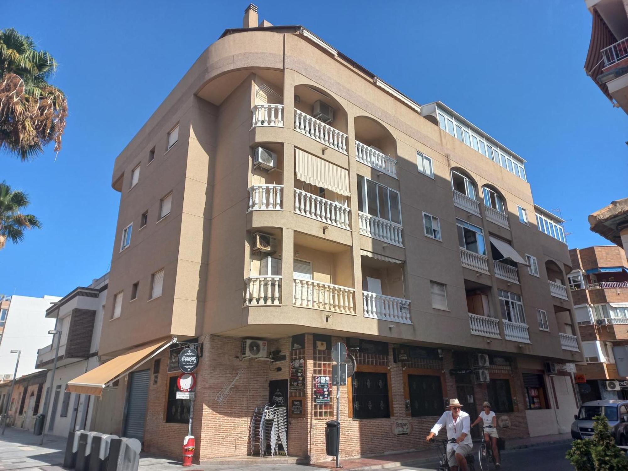 Hola Torrevieja Apartment Exterior photo