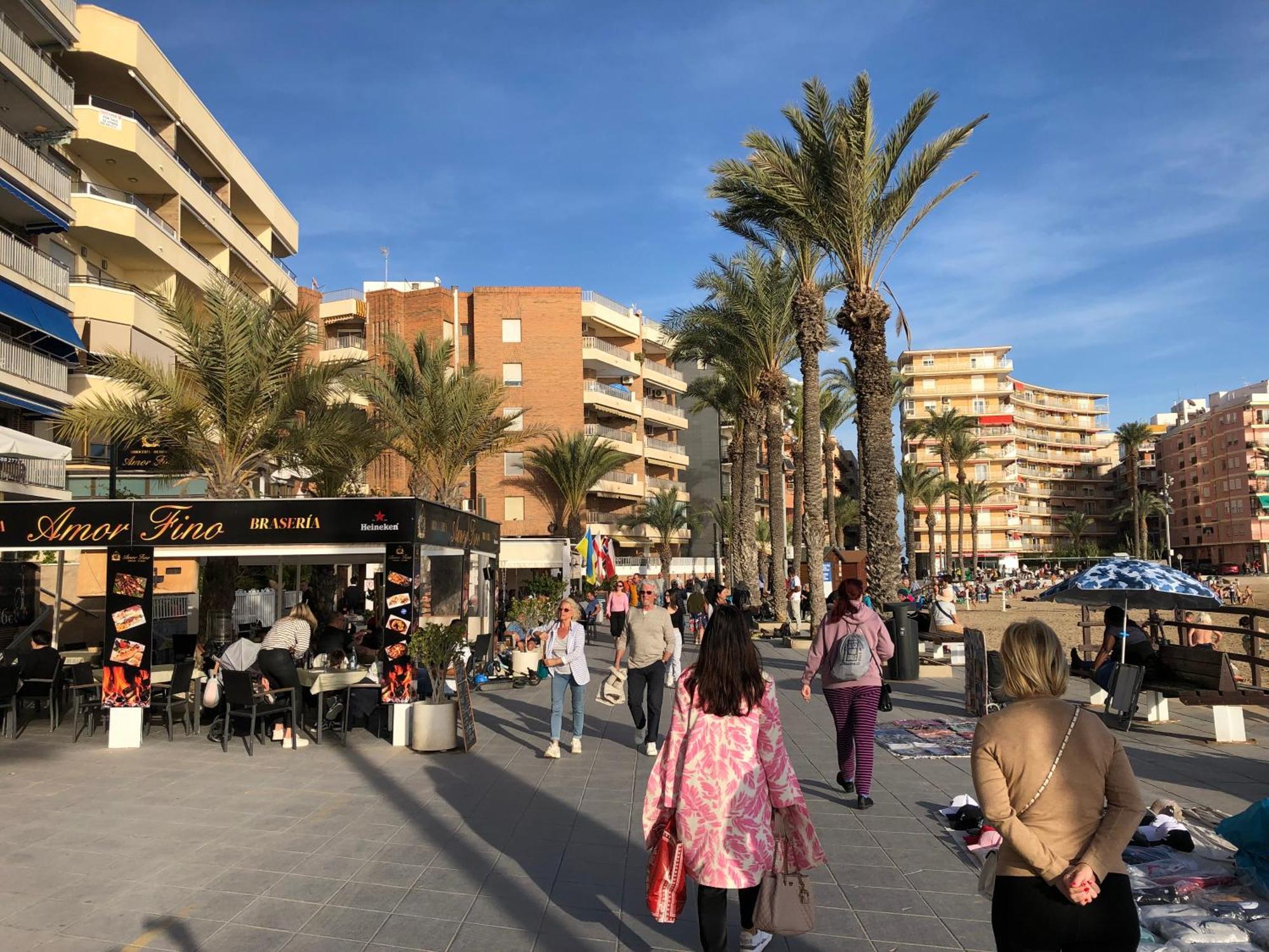 Hola Torrevieja Apartment Exterior photo